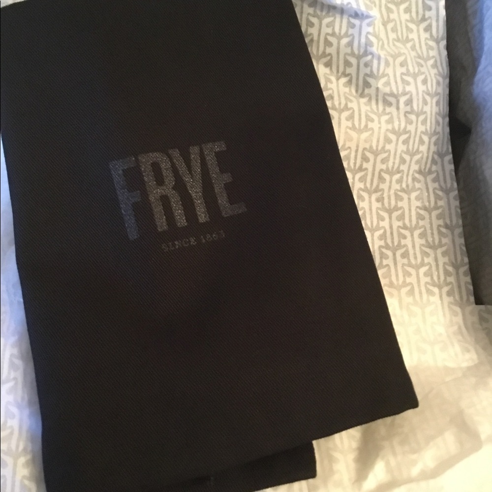 Frye Modern Harness Chelsea bootie. - Picture 6 of 6